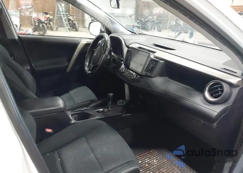 2015 Toyota Rav4 Xle из США, поврежденный, VIN 2T3RFREV6FW231567